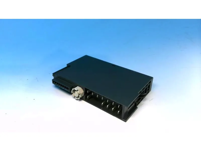 6ES7131-4EB00-0AB0 Módulo de E/S Lógico VDC da SIEMENS