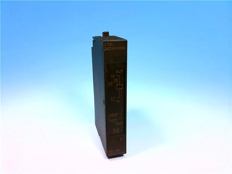 6ES7132-4BB00-0AA0 Módulo/Rack PLC da SIEMENS