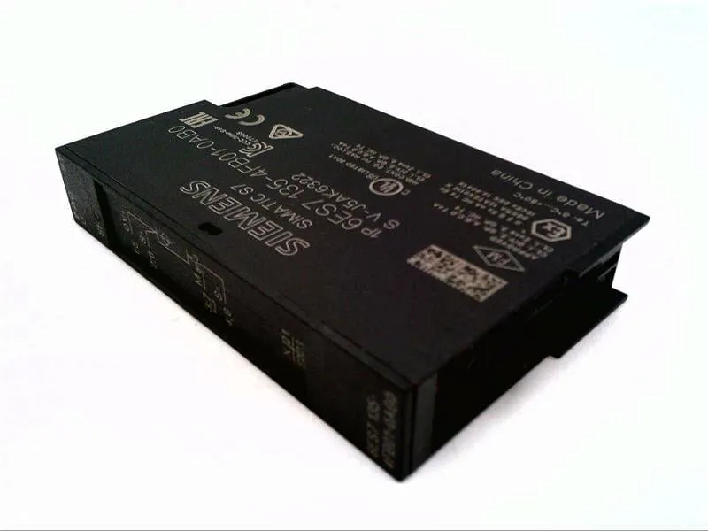 6ES7135-4FB01-0AB0 Módulo/Rack PLC da SIEMENS