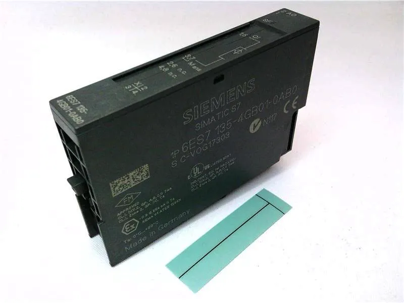 6ES7135-4GB01-0AB0 Módulo de E/S Lógico VDC da SIEMENS