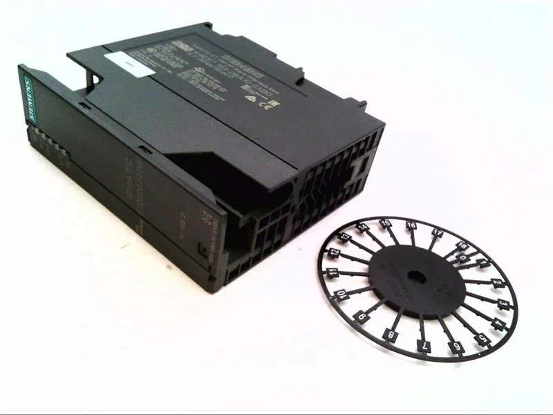 6ES7153-2BA10-0XB0 Módulo de E/S Lógica VDC da SIEMENS