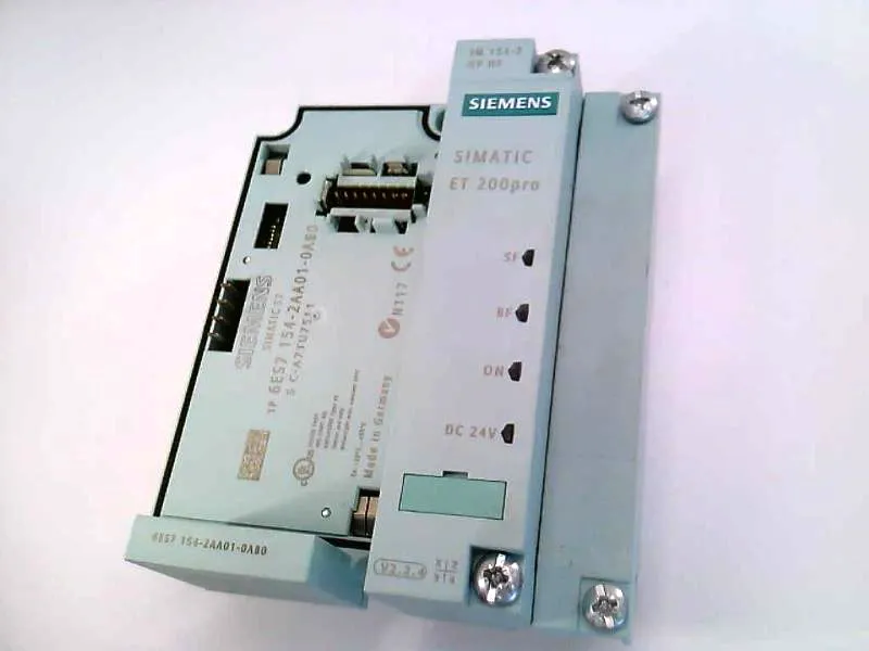 6ES7154-2AA01-0AB0 Módulo de E/S Lógico VDC da SIEMENS