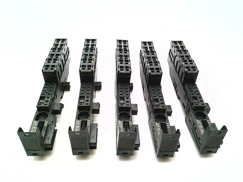 6ES7193-4CA40-0AA0 Module/Châssis API par SIEMENS