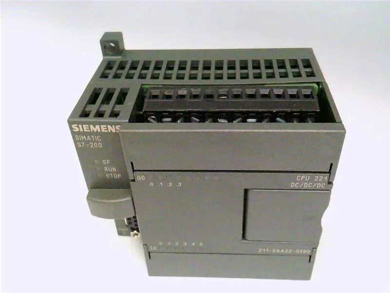 6ES7211-0AA22-0XB0 API compact par SIEMENS