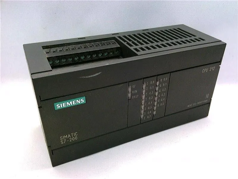 6ES7212-1AA01-0XB0 API compact par SIEMENS