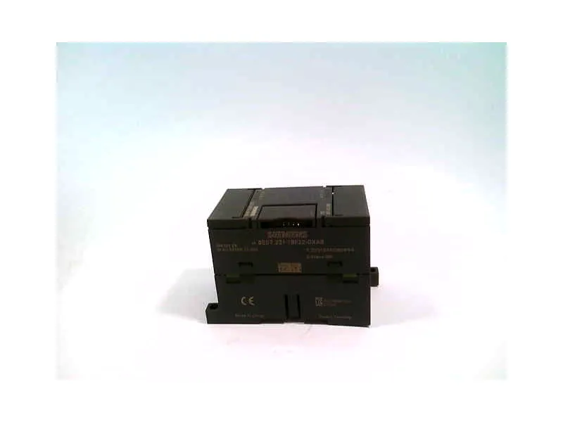 6ES7221-1BF22-0XA8 Module/Châssis API par SIEMENS
