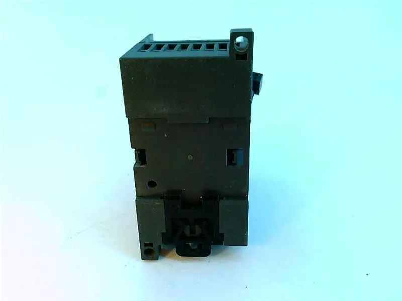 6ES7222-1BF22-0XA8 Automate compact par SIEMENS