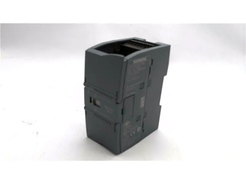 6ES7223-1BH30-0XB0 Module/Châssis API par SIEMENS