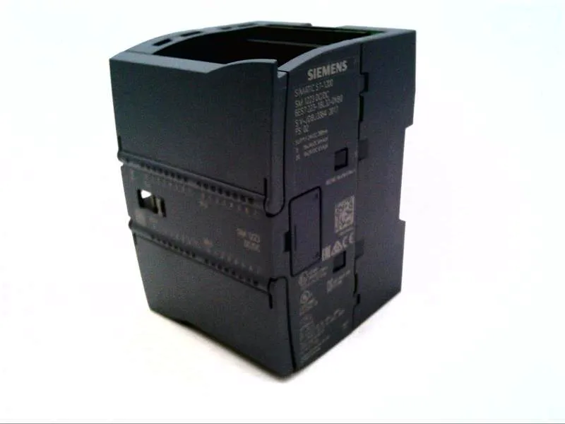 6ES7223-1BL32-0XB0 Module d'E/S logique VDC par SIEMENS