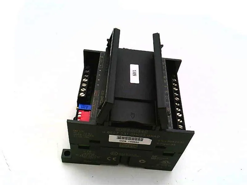 6ES7231-0HC22-0XA0 Module d'E/S logique VDC par SIEMENS