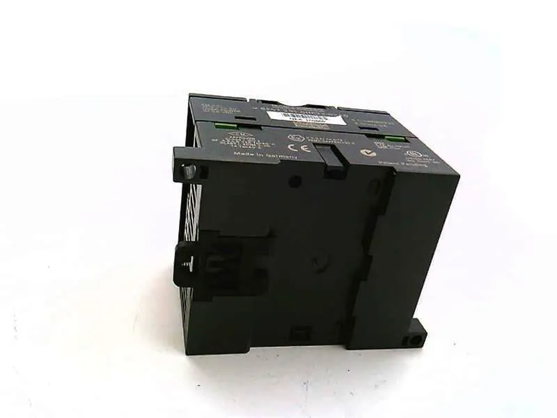 6ES7231-0HC22-0XA0 Module d'E/S logique VDC par SIEMENS