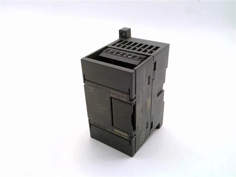 6ES7232-0HB22-0XA8 Module/Châssis API SIEMENS