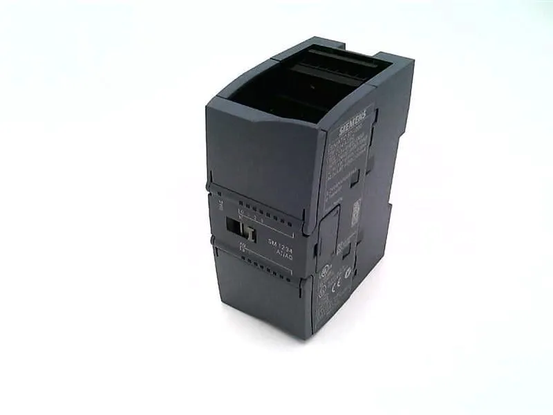 6ES7234-4HE32-0XB0 Module d'E/S logique VDC par SIEMENS