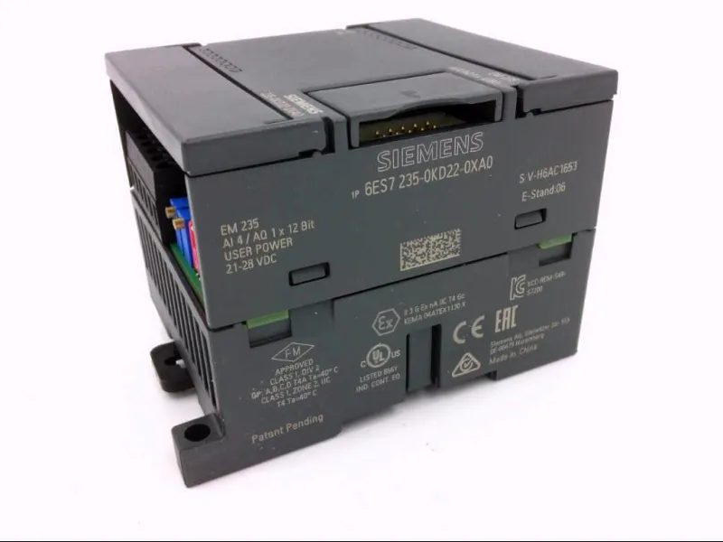 6ES7235-0KD22-0XA0 Module d'E/S logique VDC par SIEMENS