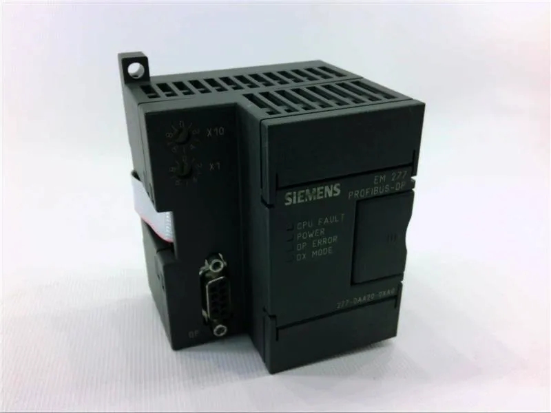 6ES7277-0AA20-0XA0 Module/Châssis API par SIEMENS