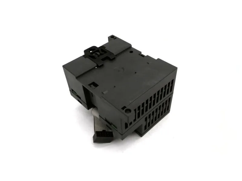 6ES7277-0AA22-0XA0 Module/Châssis API par SIEMENS