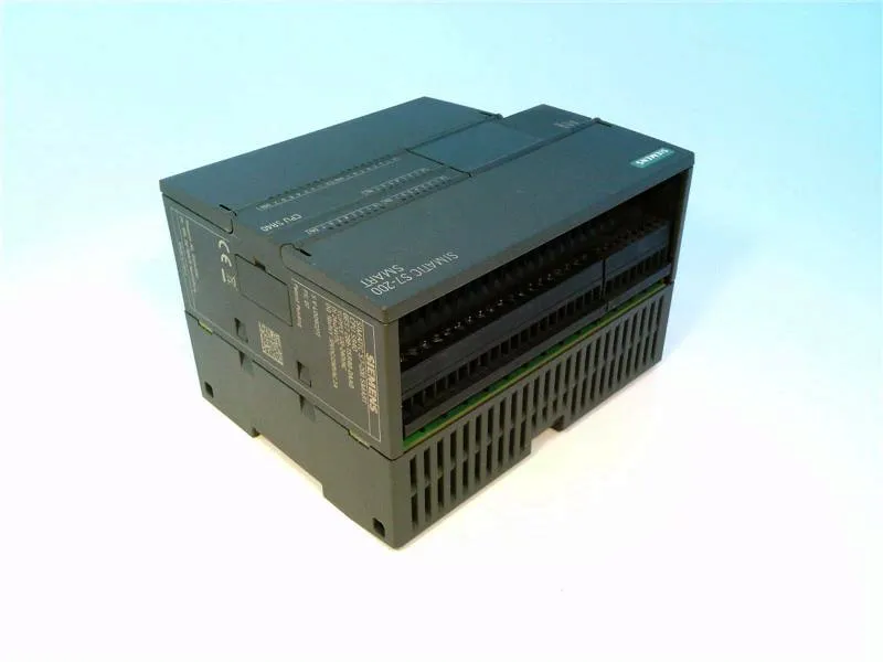 6ES7288-1SR40-0AA0 Module/Châssis API par SIEMENS