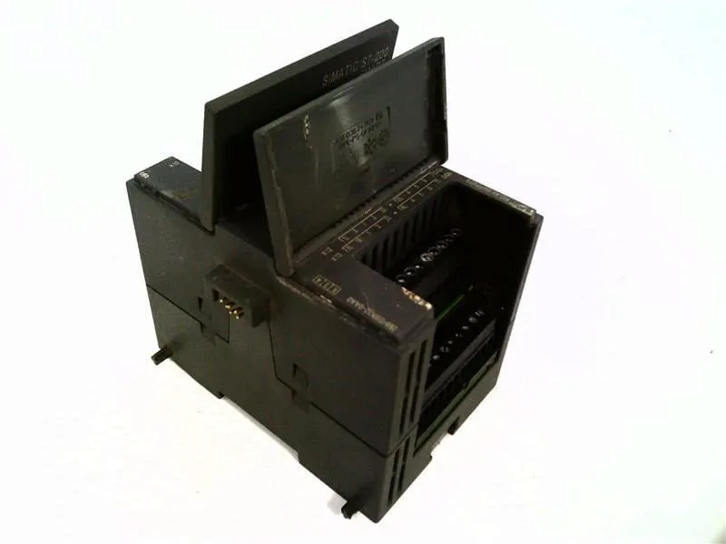 6ES7288-2DR32-0AA0 Module/Châssis API par SIEMENS