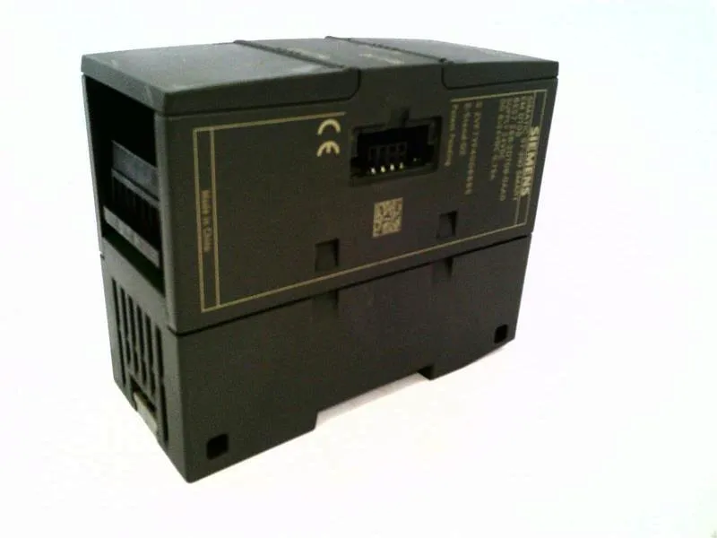 6ES7288-2DT08-0AA0 Module/Châssis API par SIEMENS