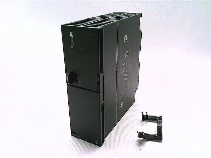 6ES7307-1BA01-0AA0 Module/Châssis API par SIEMENS