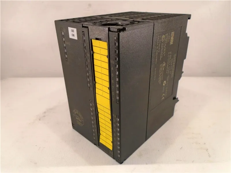 6ES7326-1BK01-0AB0 Module/Châssis PLC par SIEMENS