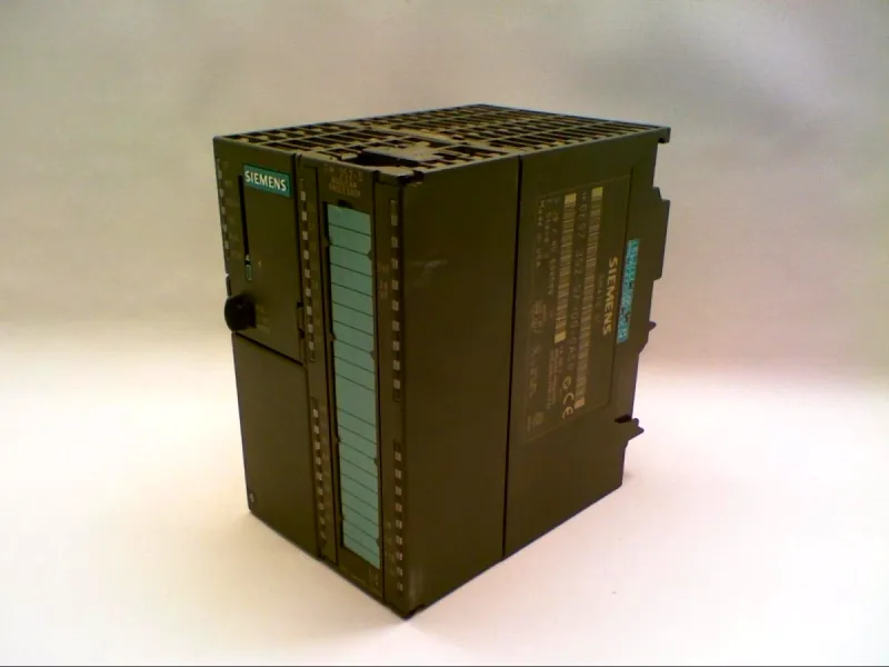 6ES7352-5AH00-0AE0 Module/Châssis API par SIEMENS