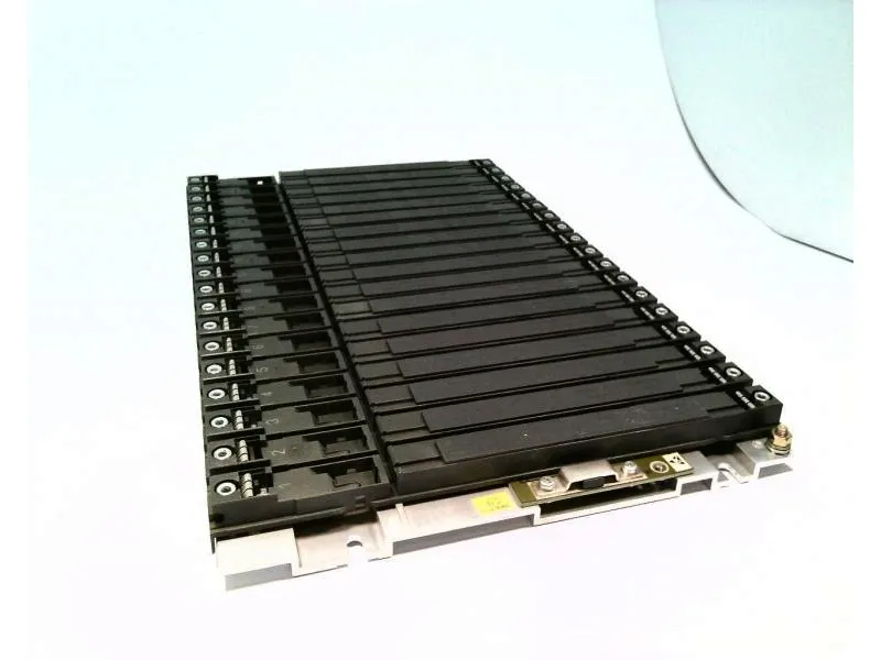 6ES7403-1TA00-0AA0 Module/Châssis API par SIEMENS