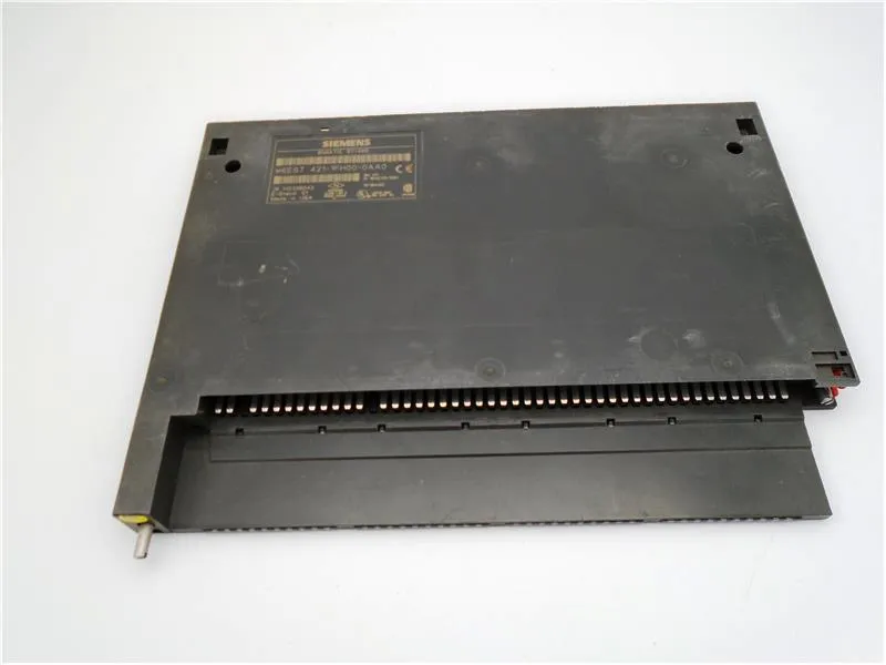6ES7421-1FH00-0AA0 Module/Châssis API par SIEMENS