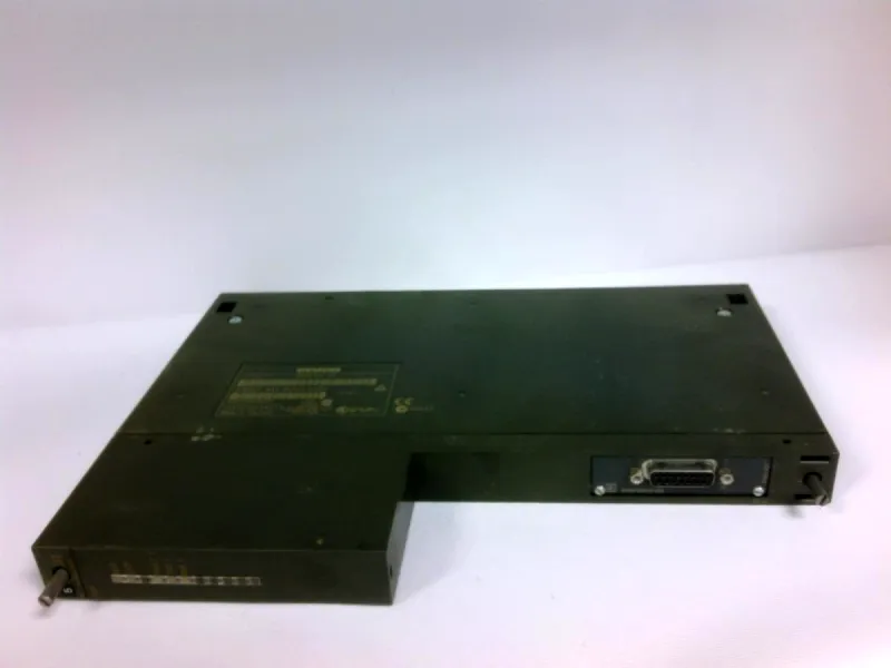 6ES7441-1AA03-0AE0 Module/Châssis API par SIEMENS