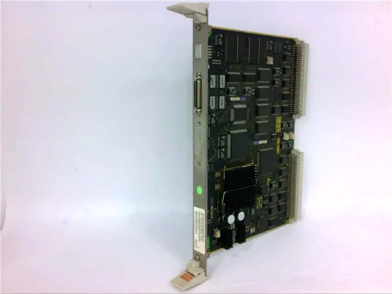 6FC5110-0BB04-0AA1 Carte PC / Carte d'extension PLC par SIEMENS
