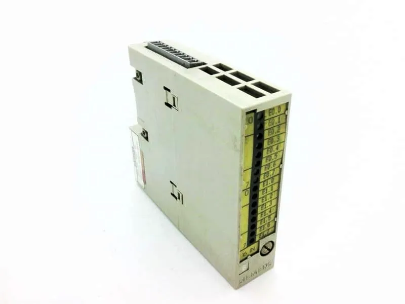 6FC5111-0CA01-0AA0 Module/Châssis API par SIEMENS