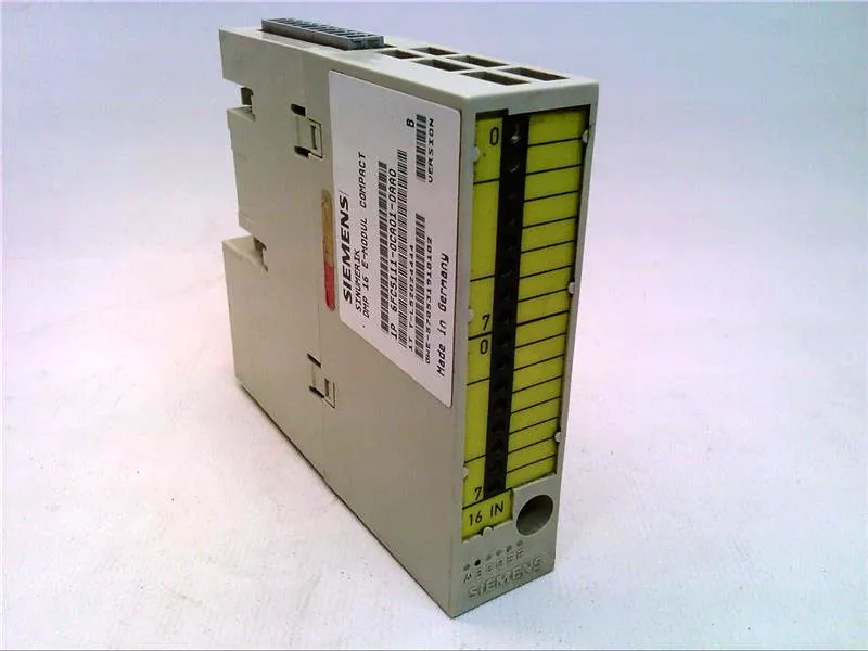 6FC5111-0CA01-0AA0 Module/Châssis API par SIEMENS