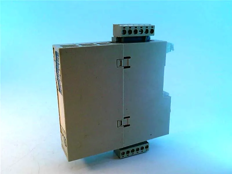 6FC5111-0CA03-0AA1 Module/Châssis API par SIEMENS
