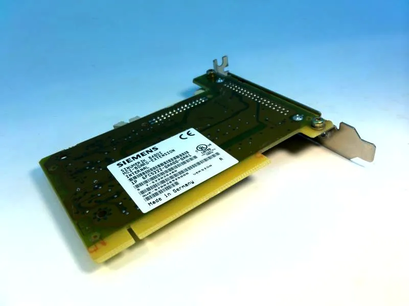 6FC5222-0AA00-0AA1 Carte PC Module/Carte d'extension API par SIEMENS