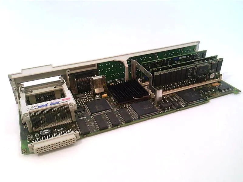 6FC5356-0BB11-0AE1 Module/Châssis API par SIEMENS