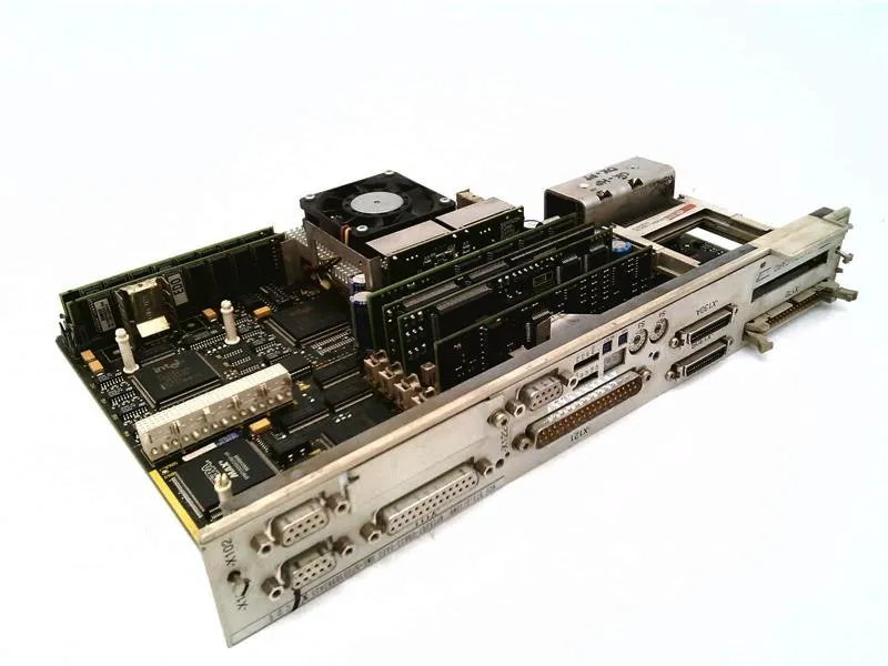 6FC5357-0BB33-0AE0 Module/Châssis API par SIEMENS