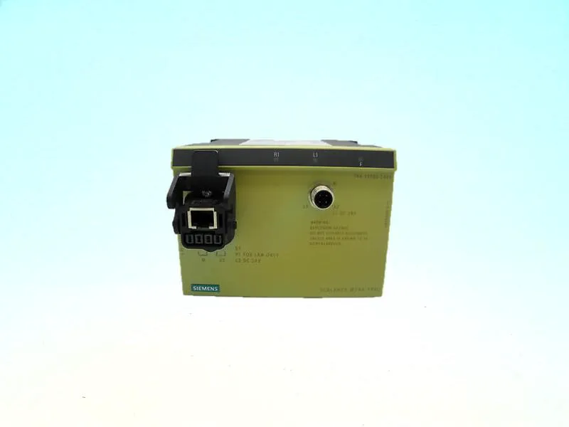6GK5747-1AA60-6AA0 Module/Châssis API par SIEMENS