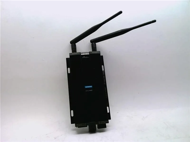 6GK5784-1AA30-2AA0 Module/Châssis API par SIEMENS