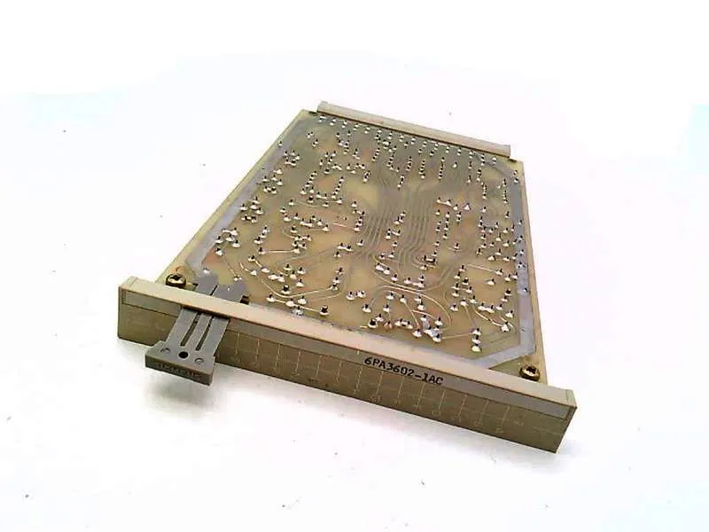 6PA3602-1AC Carte PC Module/Extension API par SIEMENS