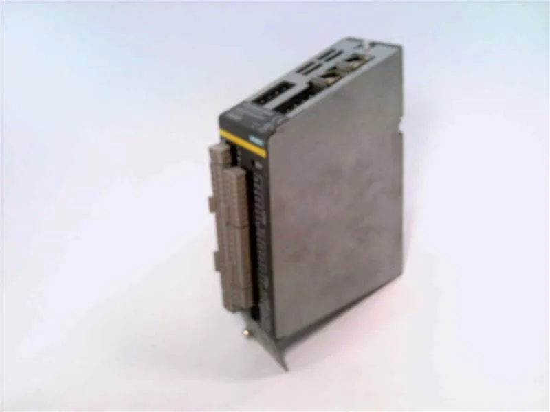 6SL3055-0AA00-3BA0 Module/Châssis API par SIEMENS
