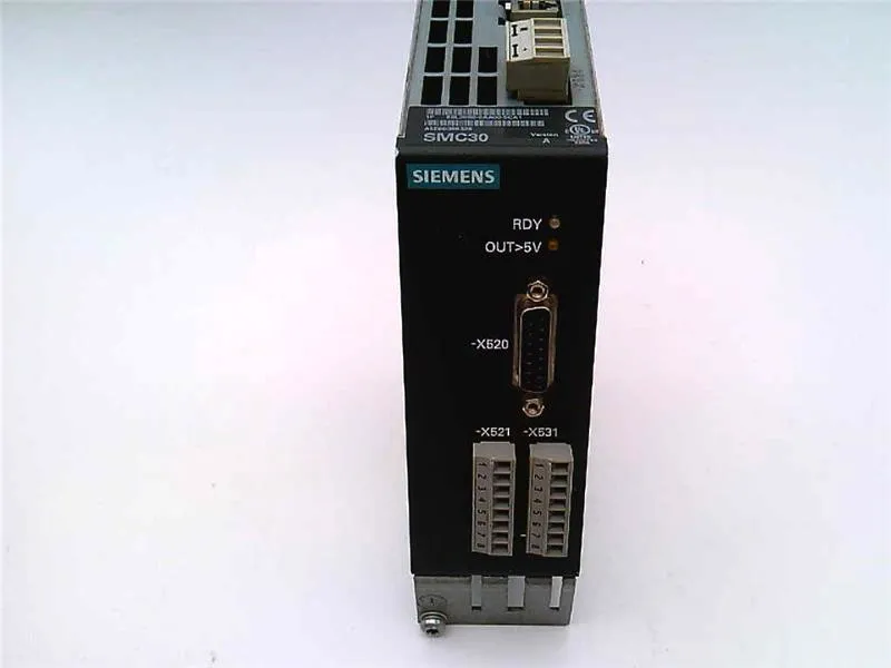 6SL3055-0AA00-5CA1 Module/Châssis API par SIEMENS