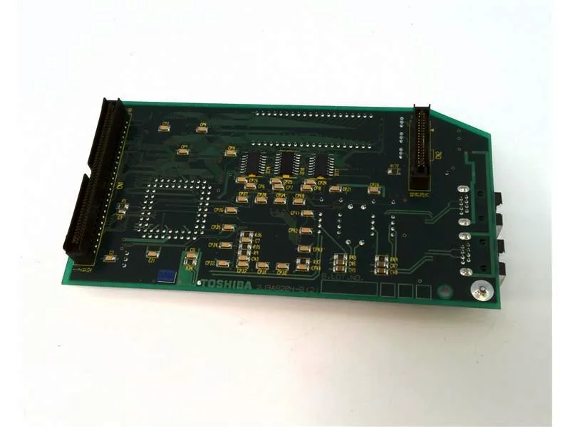2J3A8204-B PC板 PLC/附加板 由 TOSHIBA
