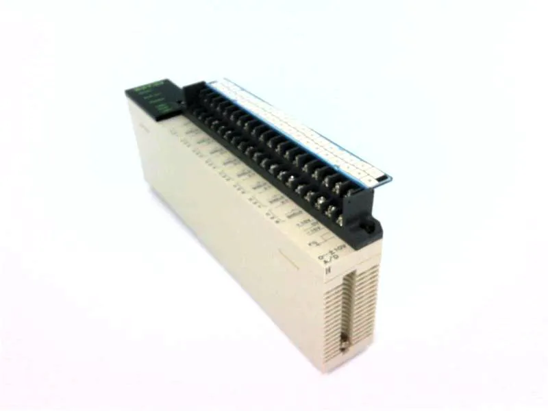 JAMSC-B2733V Moduł/karta PLC firmy YASKAWA ELECTRIC