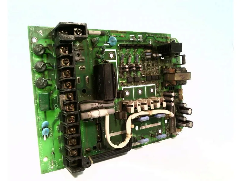 YPHT31133-1E PC 電路板 PLC/附加板 by YASKAWA ELECTRIC