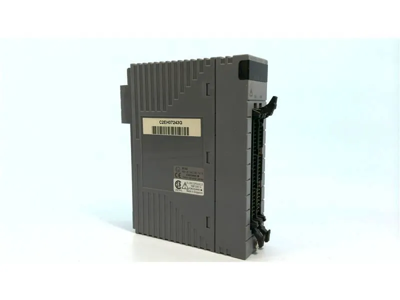 ADV561-P00-S2 PLC模組/機架 by YOKOGAWA