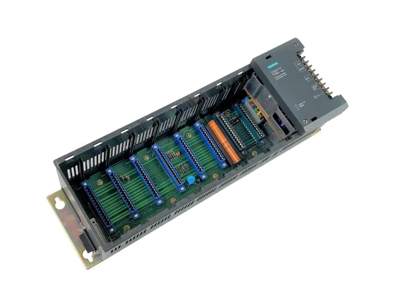 305-04B/05B PLC模組/機架 by TEXAS INSTRUMENTS PLC