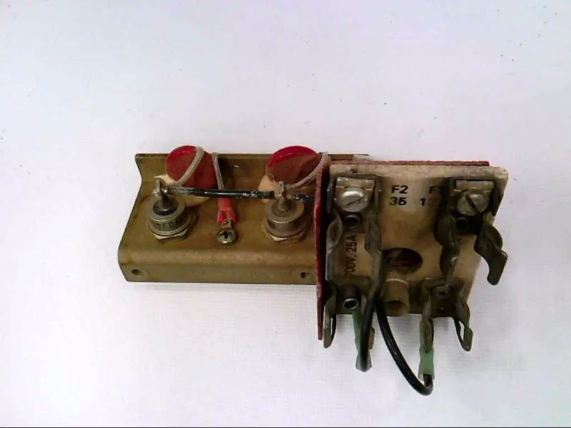 705330-31R PC板 PLC/附加板 - ABB - BALDOR RELIANCE