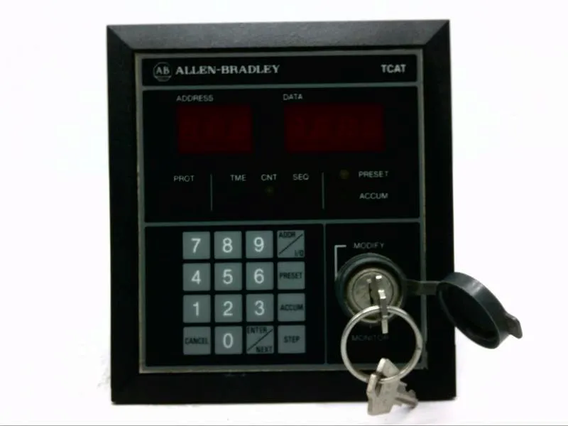 1745-TCAT PLC程式設計終端機 由 ALLEN BRADLEY