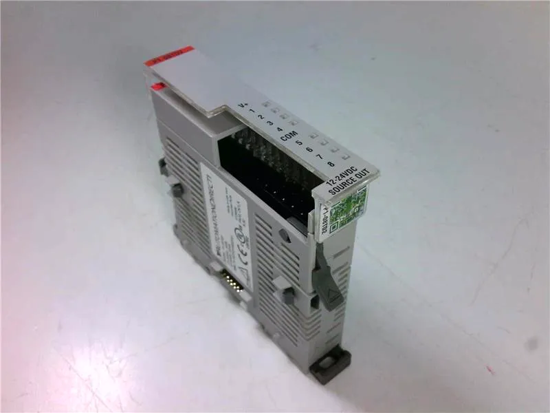 P1-08TD2 VDC邏輯I/O模組 by AUTOMATION DIRECT