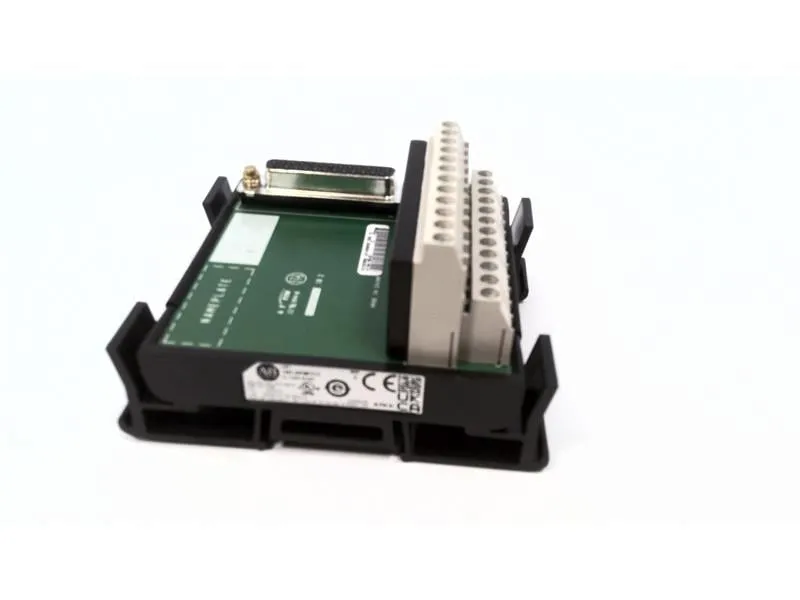 1492-AIFM6TC-3 PLC模組/機架 由 ALLEN BRADLEY